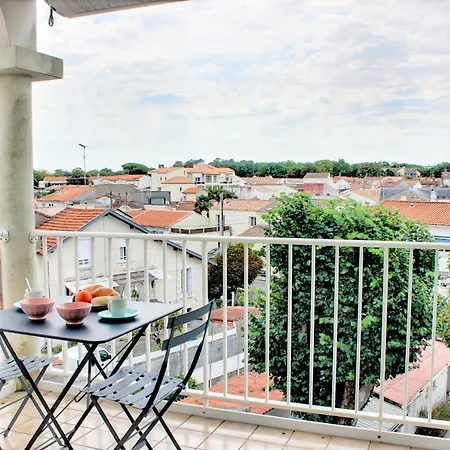 Apartment Le Clocher Des Sables Yourhosthelper *
